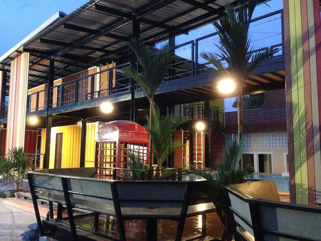 Retro Box Hotel Chumphon Zewnętrze zdjęcie