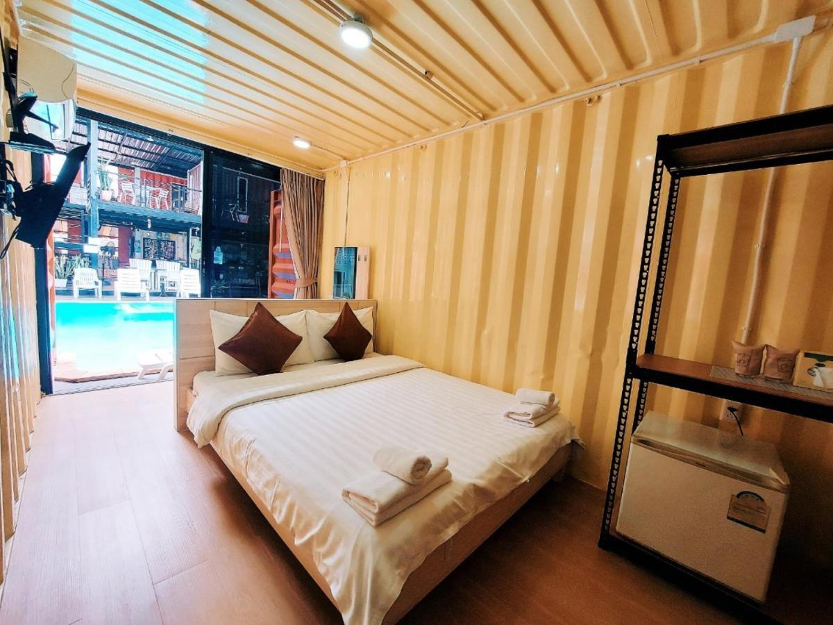 Retro Box Hotel Chumphon Zewnętrze zdjęcie