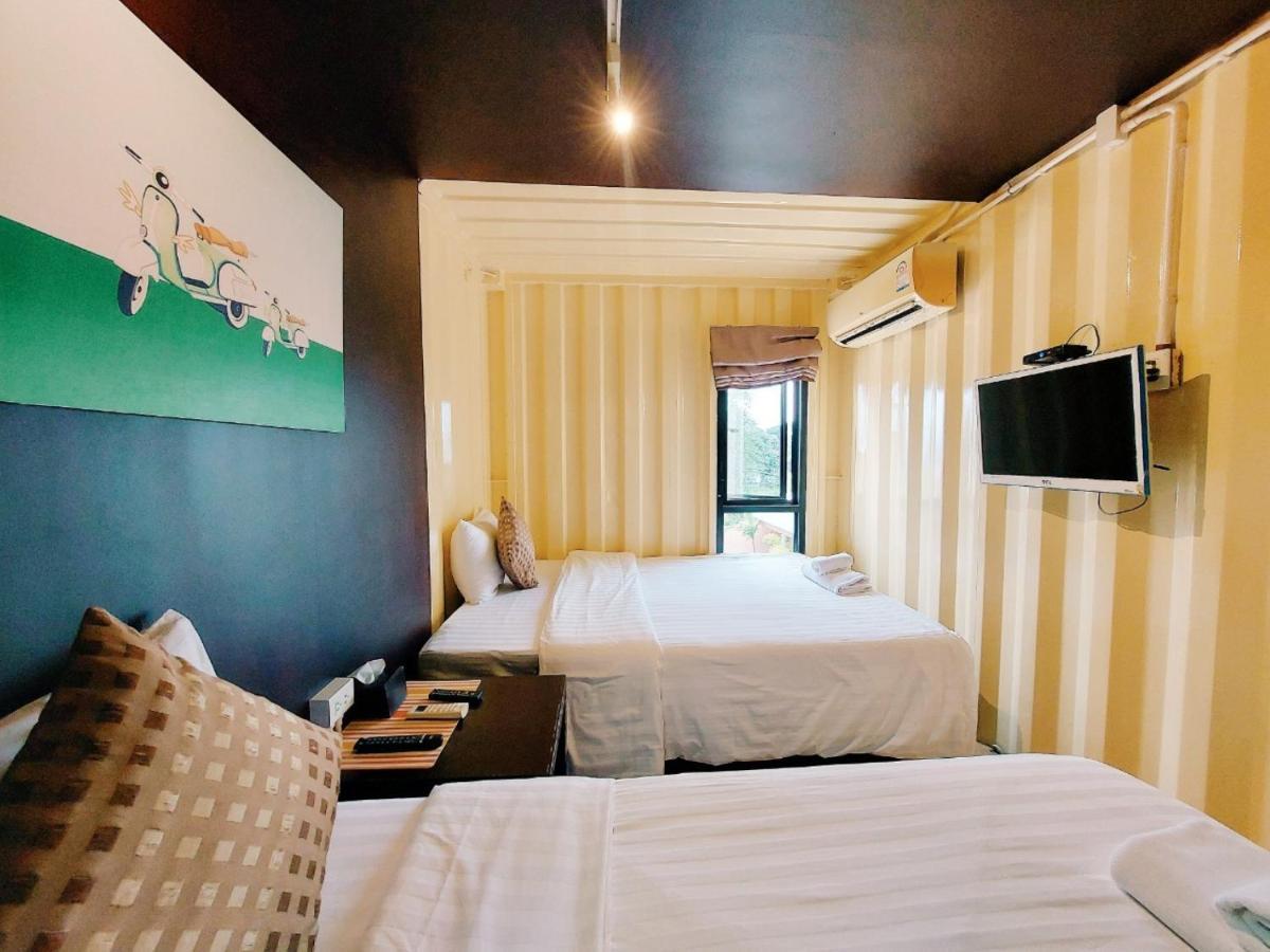 Retro Box Hotel Chumphon Zewnętrze zdjęcie