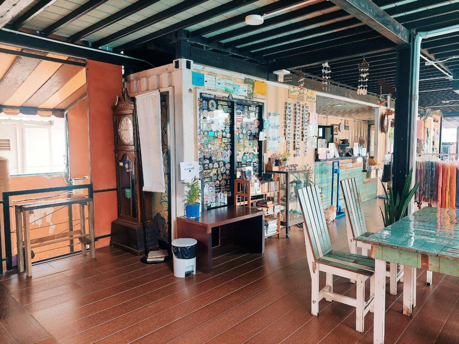 Retro Box Hotel Chumphon Zewnętrze zdjęcie