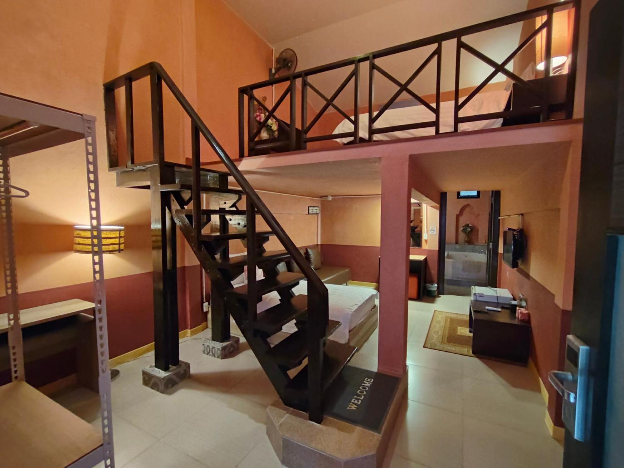 Retro Box Hotel Chumphon Zewnętrze zdjęcie
