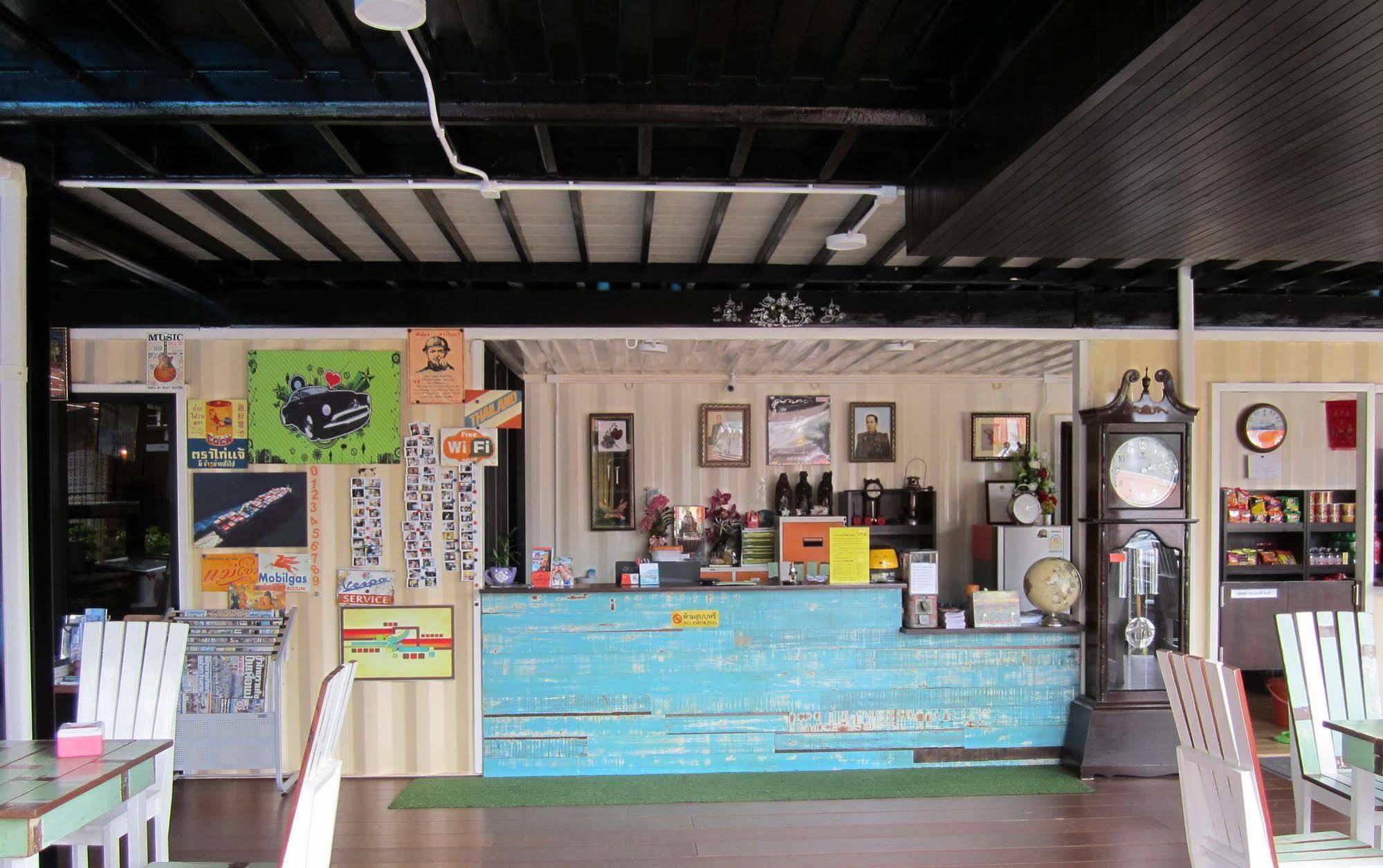 Retro Box Hotel Chumphon Zewnętrze zdjęcie