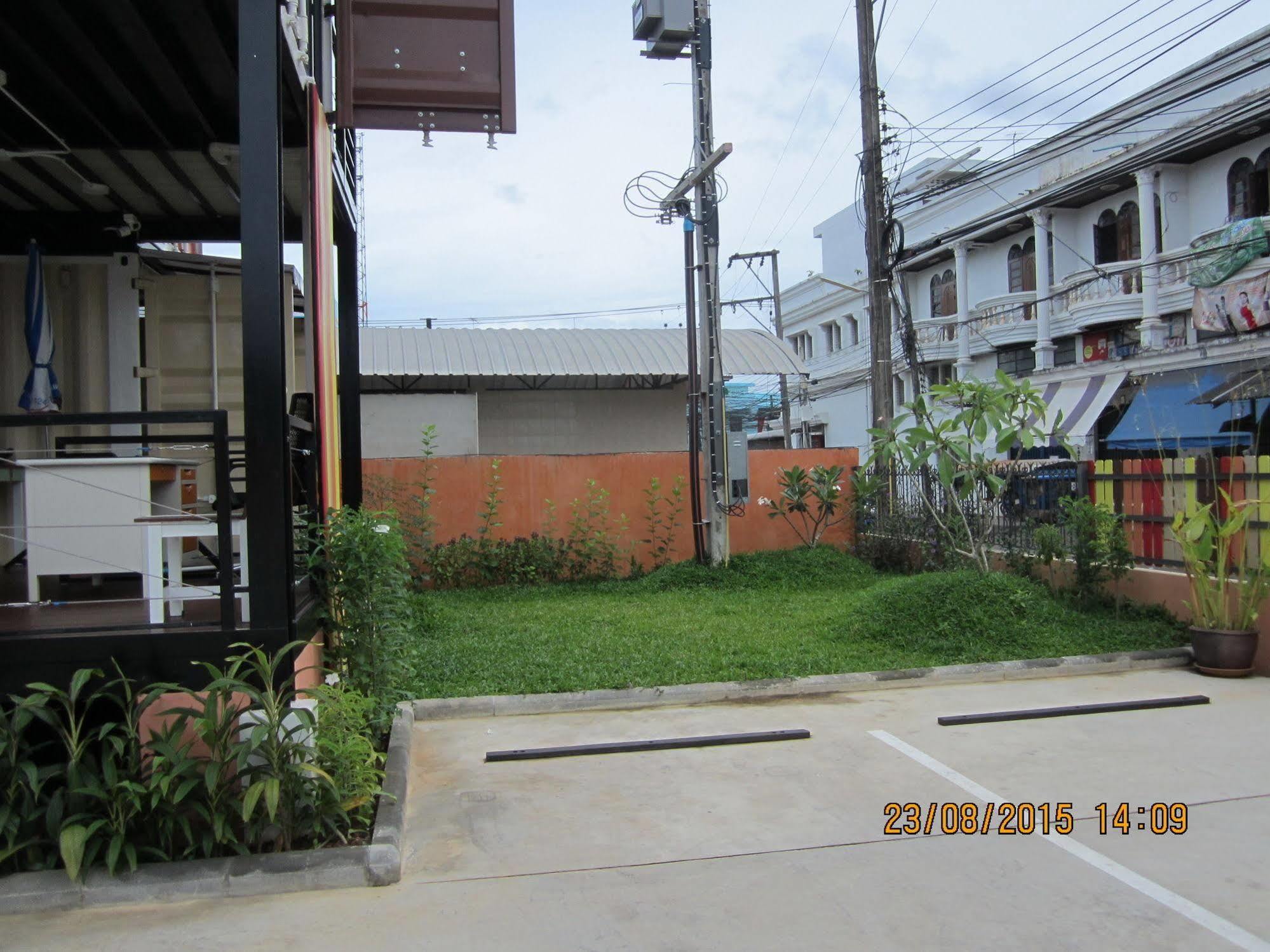 Retro Box Hotel Chumphon Zewnętrze zdjęcie